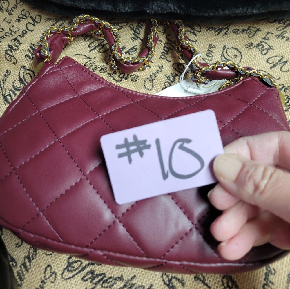 Urban expressions quilted shoulder bag gold tone metal-wine - Picture 12 of 12